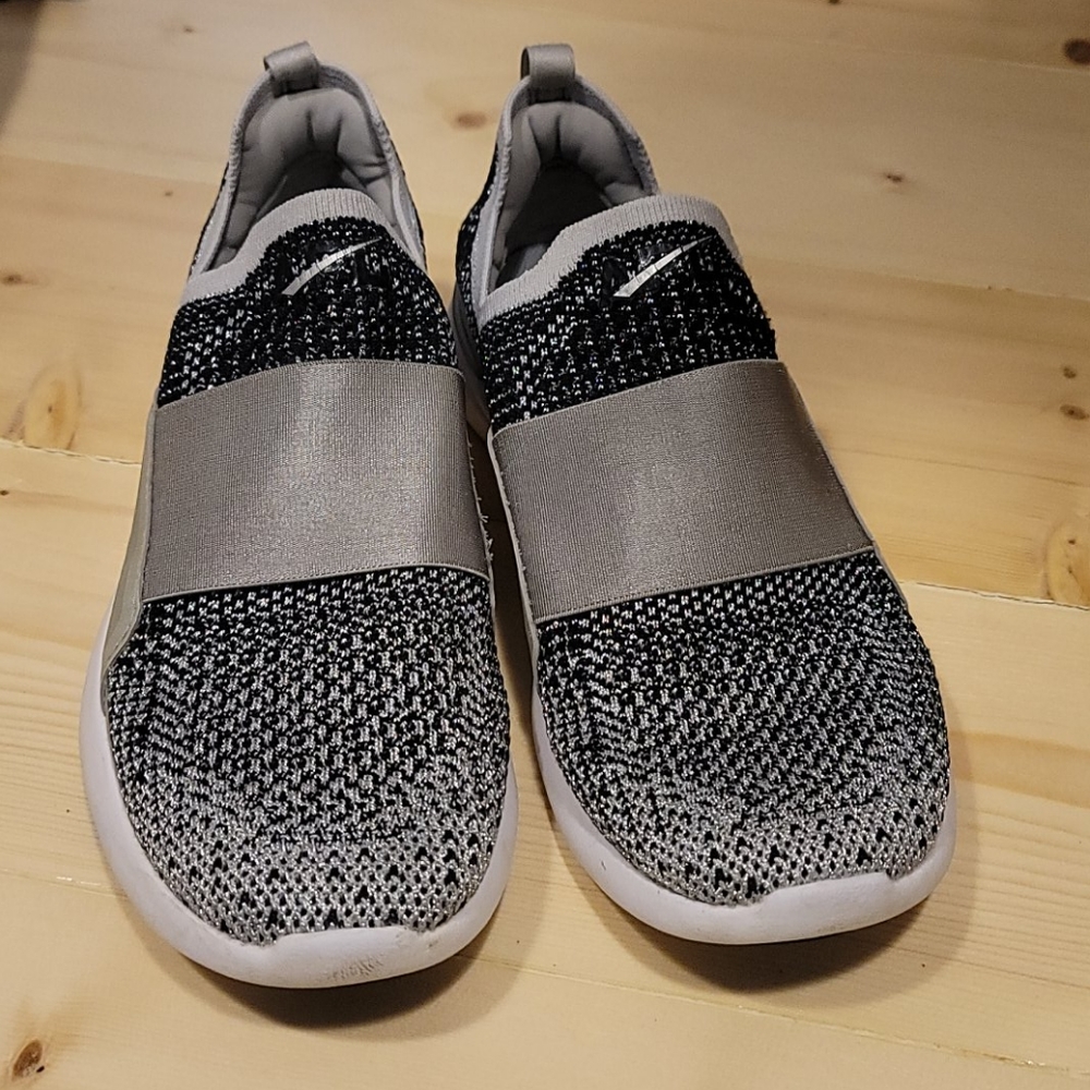 APL techbloom size 7.5